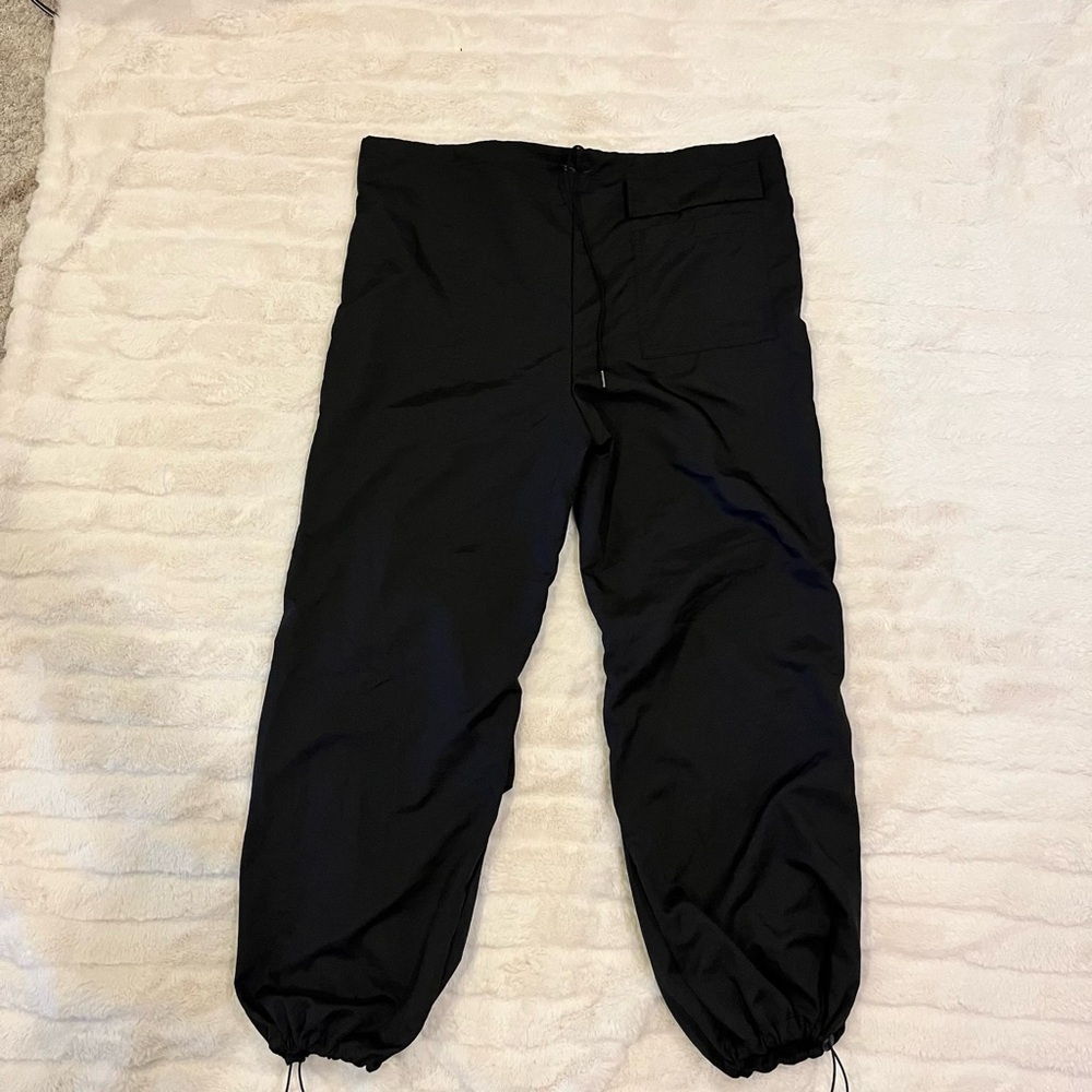 black parachute black pant size M